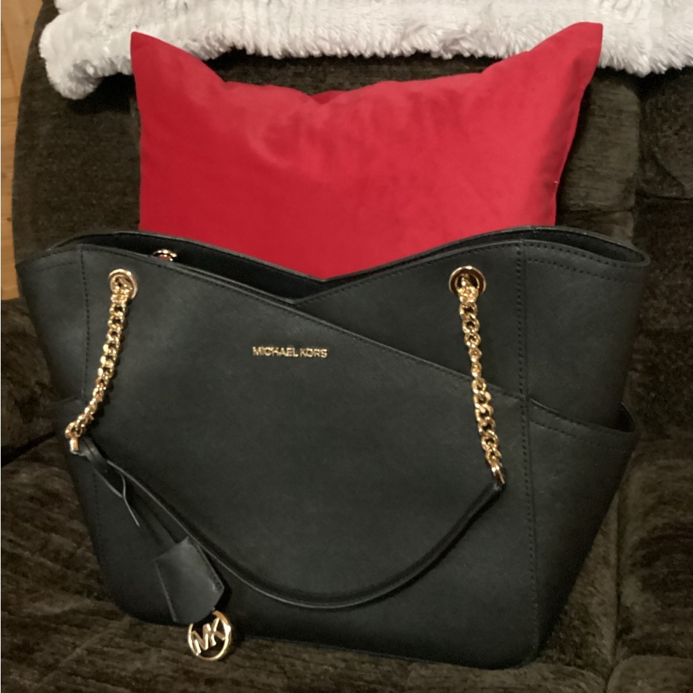 Michael Kors Black Shoulder Bag with Gold Chain - NWOT